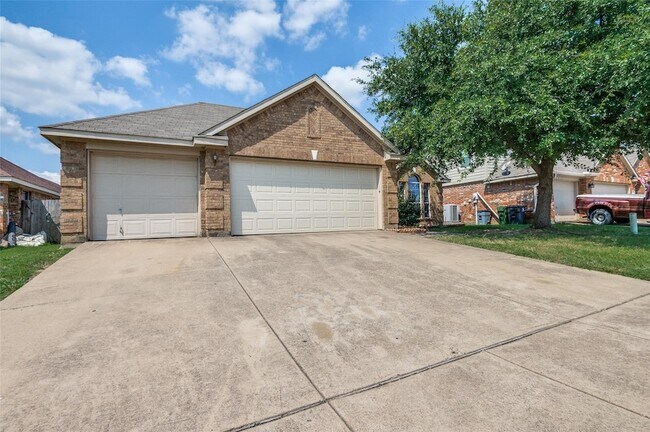 Building Photo - 7702 Decoy Dr