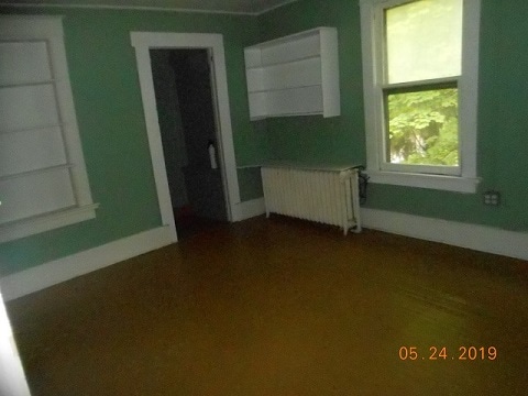 Building Photo - 26 S Oakwood Terrace