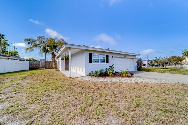 Foto del edificio - 10618 Orange Blossom Ln