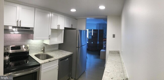 Foto del edificio - 1825 T St NW