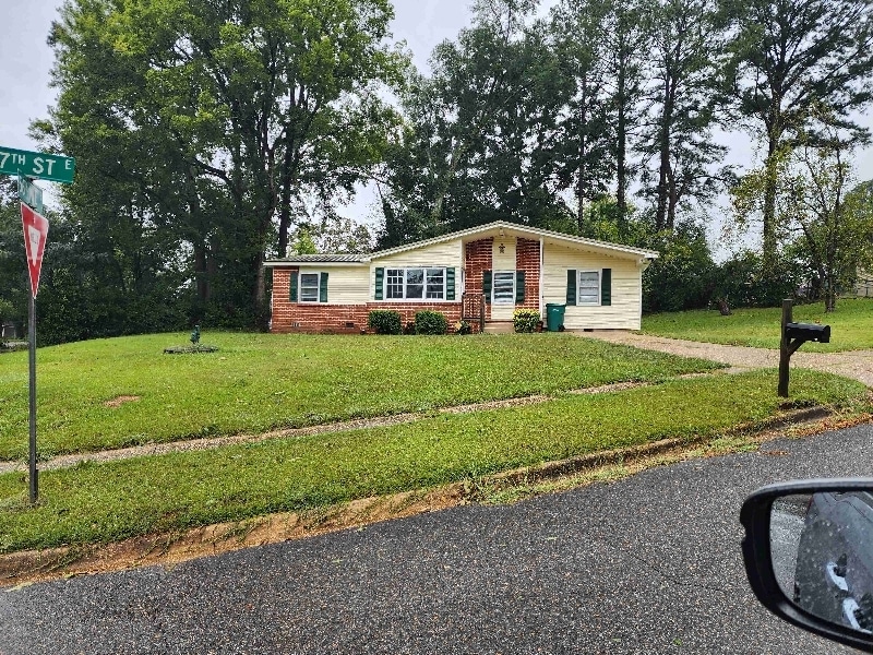 Photo - 5537 17th St E (Tuscaloosa, AL)