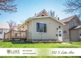 Building Photo - 102 S Lake Ave