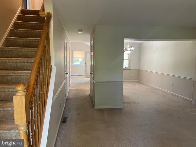Building Photo - 3576 Windridge Dr