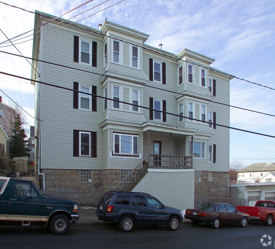 233 Division St, Fall River, MA 02721 Apartments in Fall River, MA