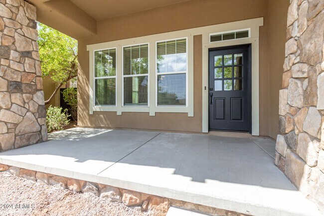 Foto del edificio - 4576 North Point Ridge Rd