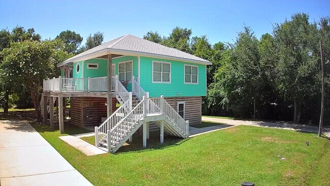 Foto del edificio - 111 Eleanor Ave