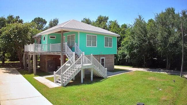 Building Photo - 111 Eleanor Ave