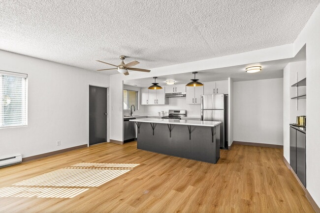 Photo - Patterson Tower Apartments