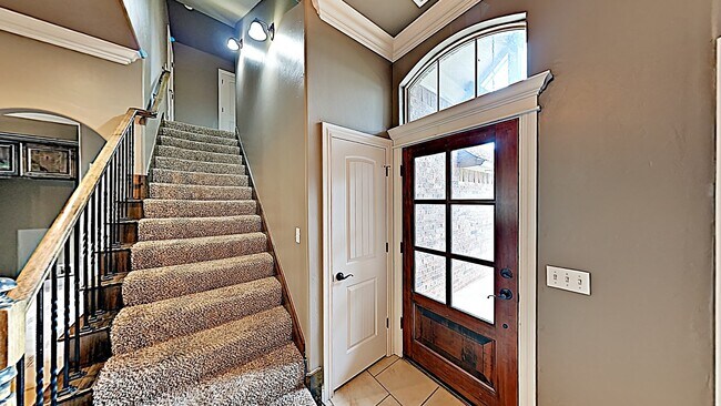 Foto del edificio - 4 Bedroom in Deer Creek Schools - Neighborhood Pool