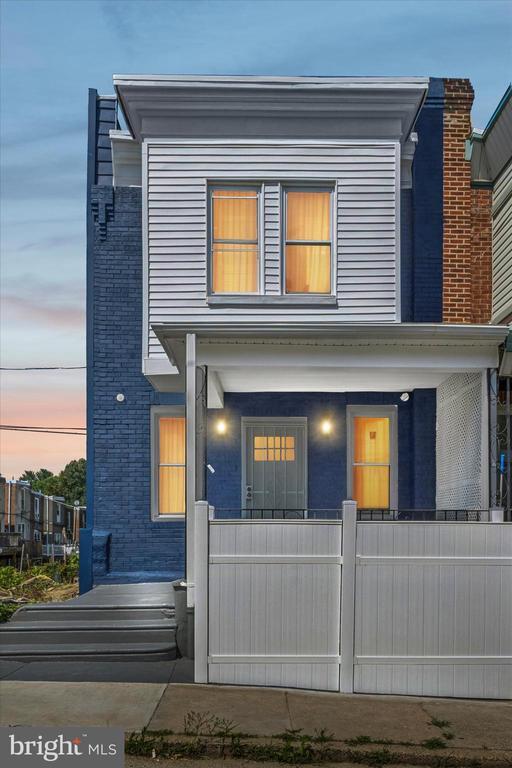 Foto principal - 6131 McMahon St