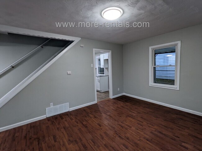 Foto del edificio - Newly remodeled house on a dead-end street