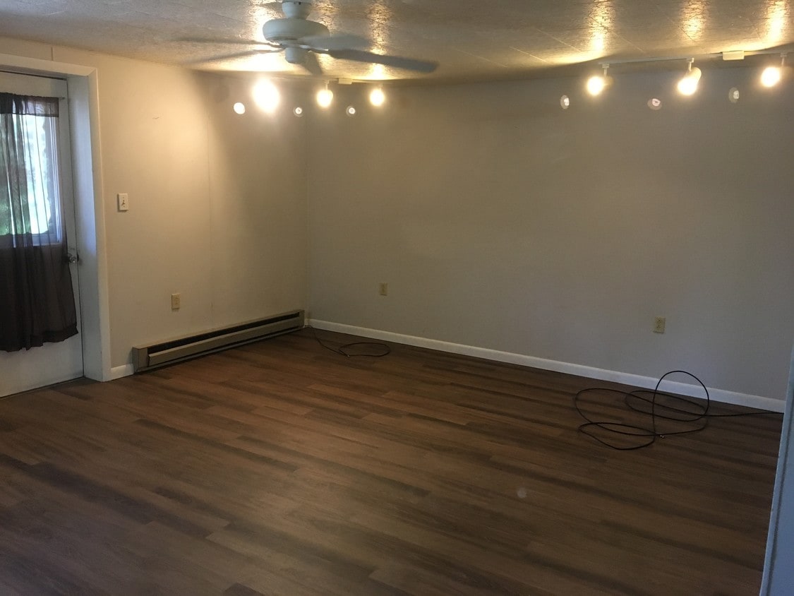 Foto principal - 109 Jefferson St