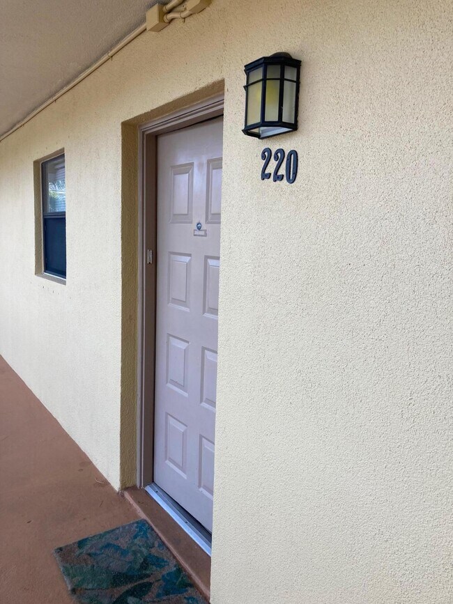 Foto del edificio - 11441 NW 39th Ct