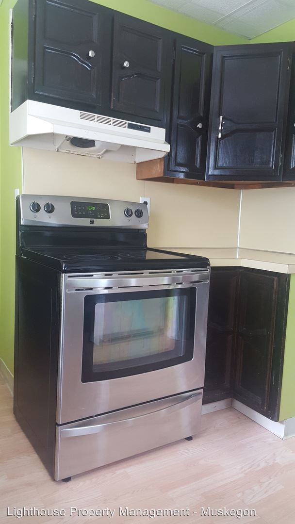 Building Photo - 2 br, 1 bath House - 1143 Fleming Ave