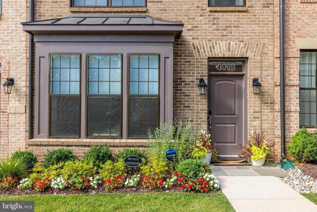 Foto del edificio - 4418 Fair Lakes Ct