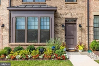 Building Photo - 4418 Fair Lakes Ct