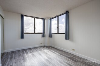 Building Photo - 351-351 Koauka Loop