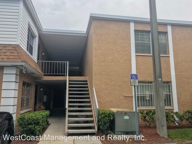 Building Photo - 2 br, 1 bath House - 4708 Michael Ct. # 103