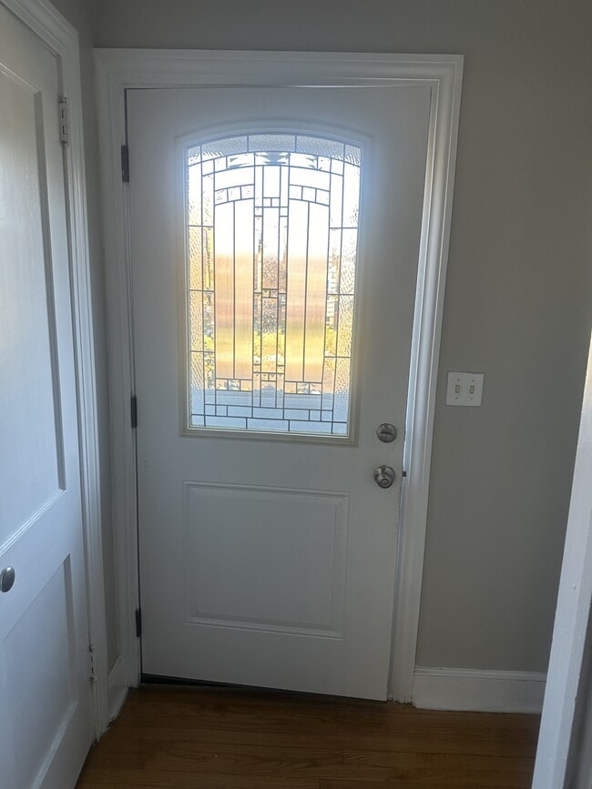 Photo - 530 Bellevue Rd House