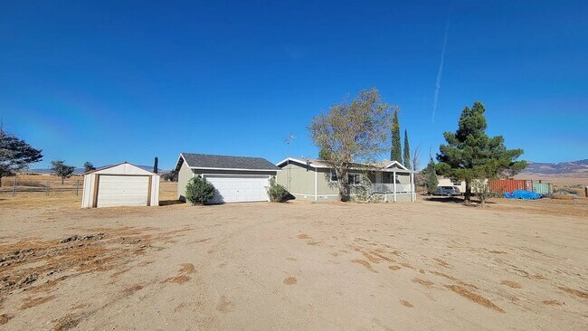 Foto del edificio - Clean 2 Bedroom / 2 Bathroom Home for Lease!