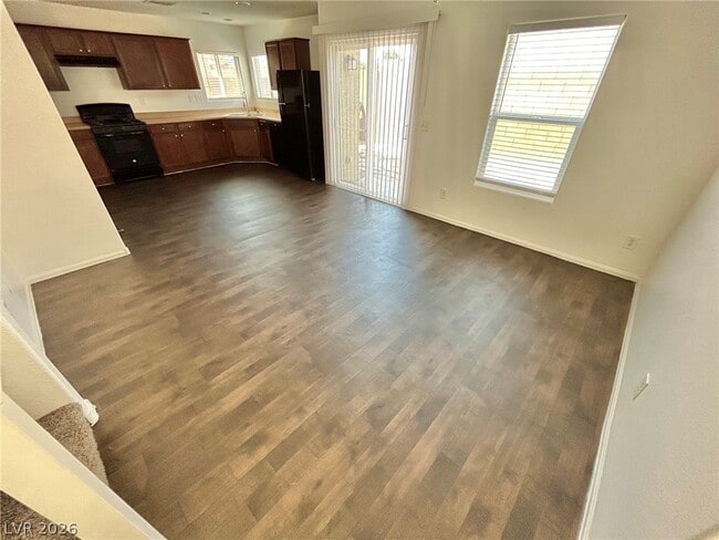 Building Photo - 4908 Blue Marlin Ave