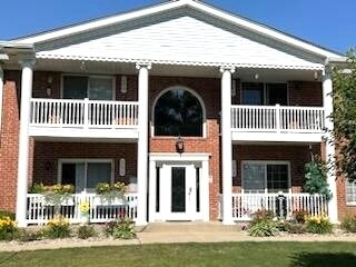 Primary Photo - 266 N White St