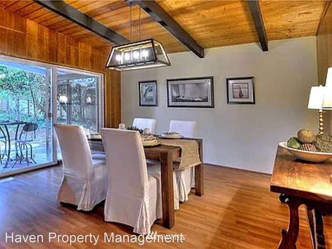 Building Photo - 4 br, 2.5 bath House - 10519 Rembert Ct SW