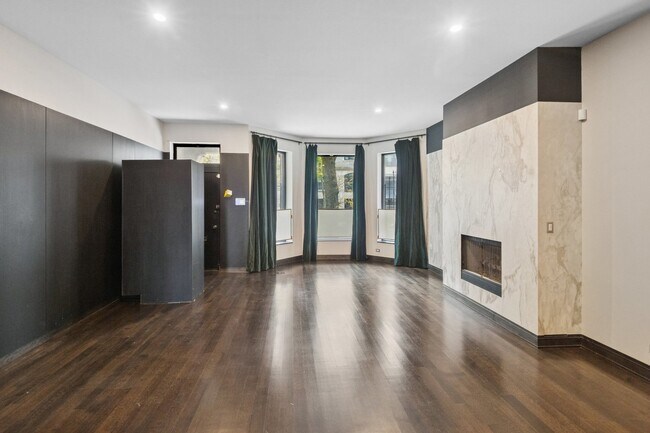 Foto del edificio - 44 E Cedar St