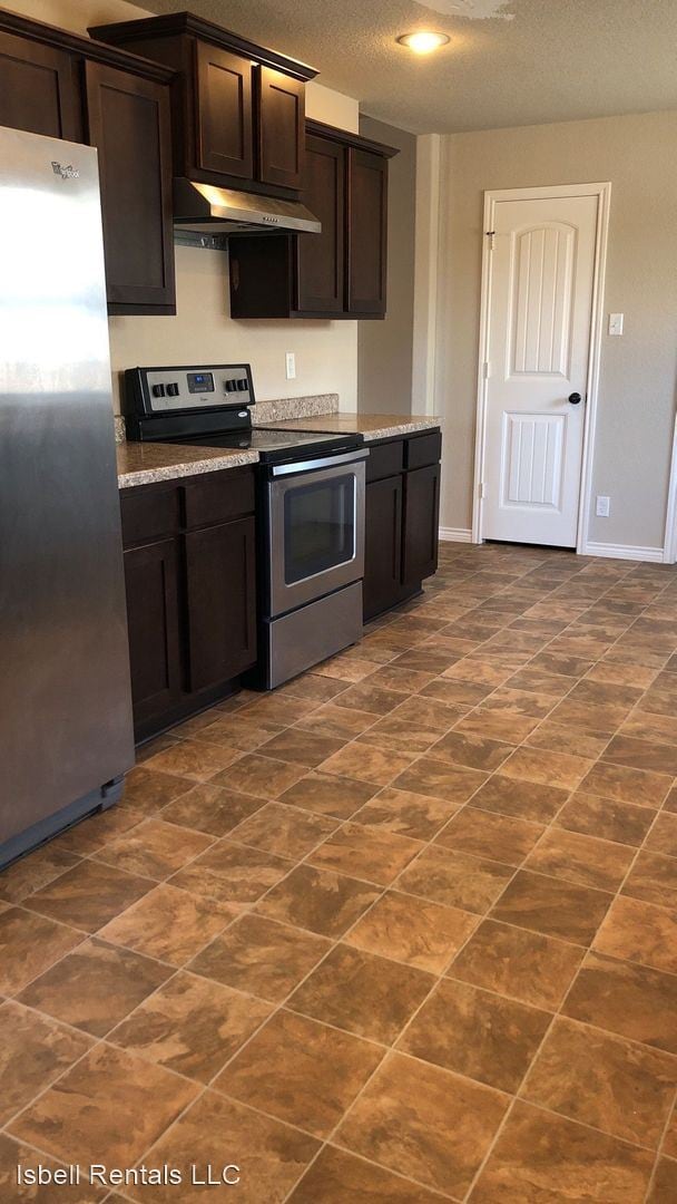 Foto del edificio - 5 br, 2.5 bath House - 7004 American West ...