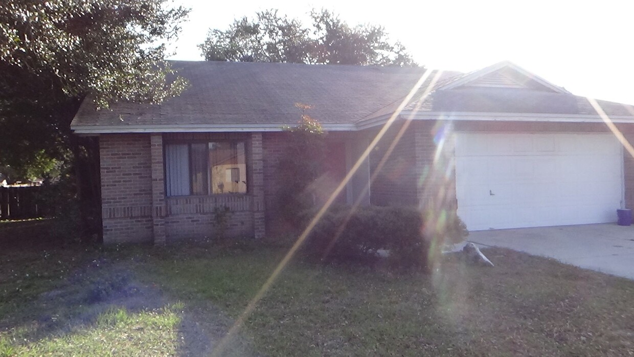 Foto principal - 2Bedroom 2 bathroom in Lakeland