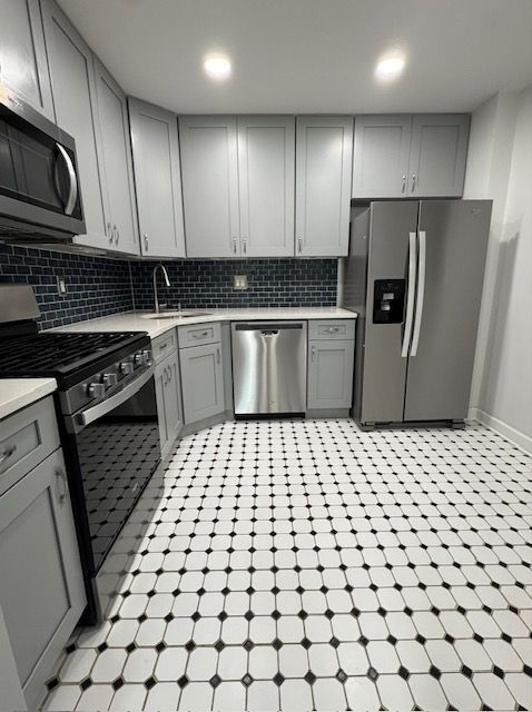Building Photo - 612 Steeplechase Ct