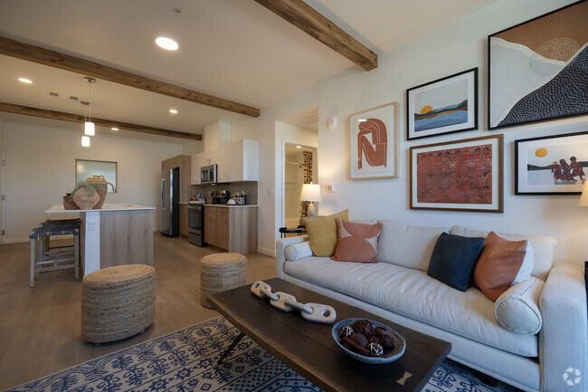 2 BR, 2 BA - 978SF - Encanto at Mesa Del Sol
