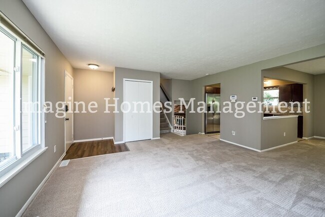 Building Photo - 6746 Duneden Ave