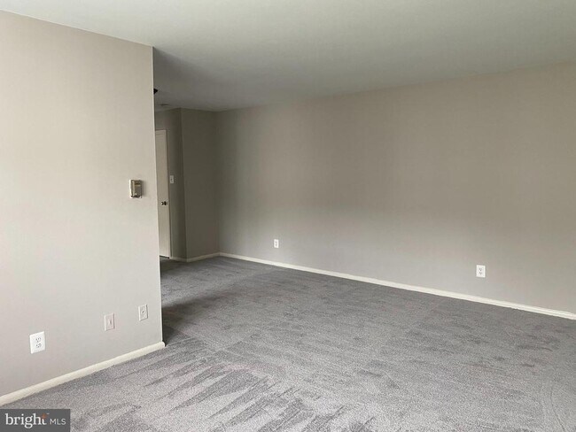 Foto del edificio - 4260 Buckman Rd