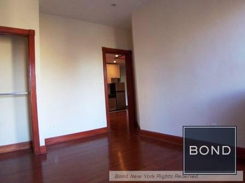 Foto del edificio - 410 W 44th St