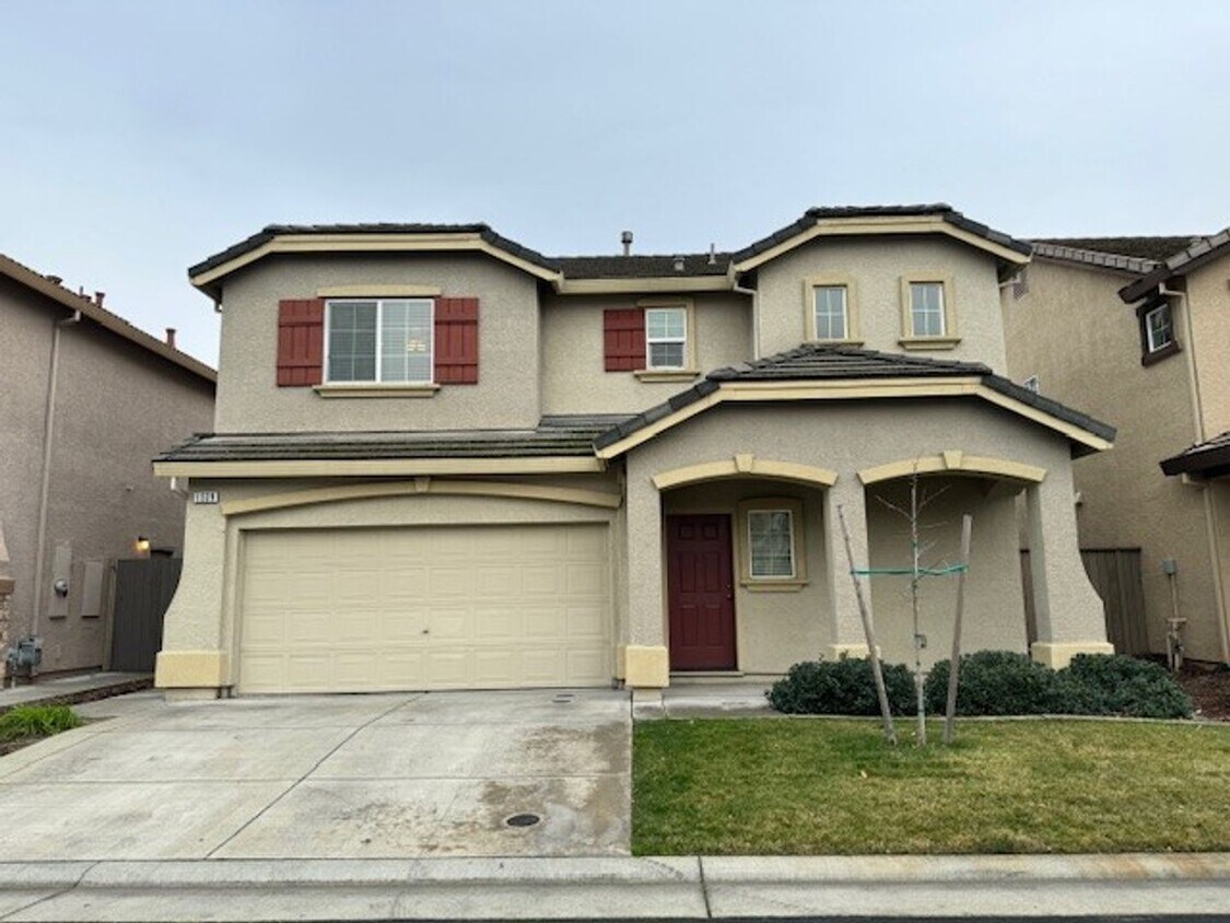 Foto principal - Gated Roseville Community with new paint a...
