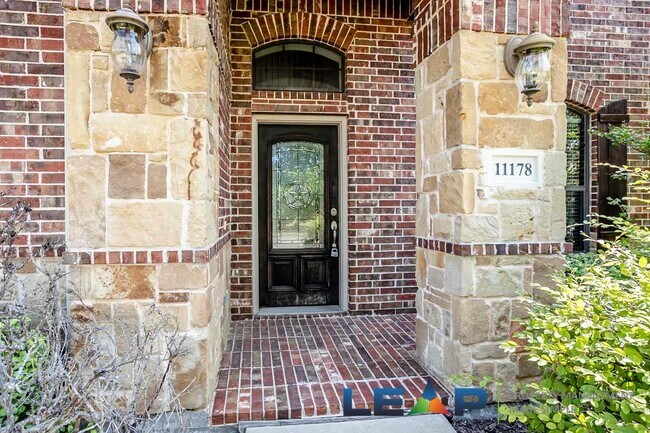 Building Photo - Beautiful 5 Bed 3 Bath Home in FRISCO ISD!