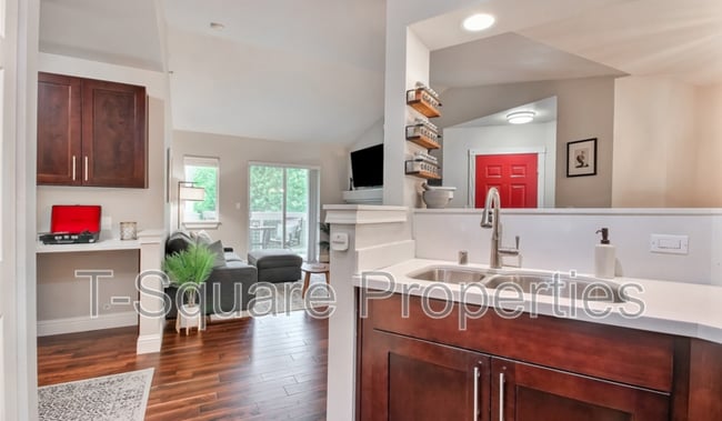 Building Photo - 15300 112th Ave NE