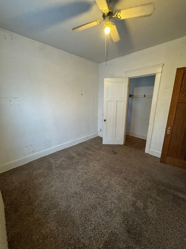 Building Photo - 1358 Deane Blvd