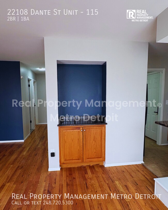 Foto del edificio - 22108 Dante St