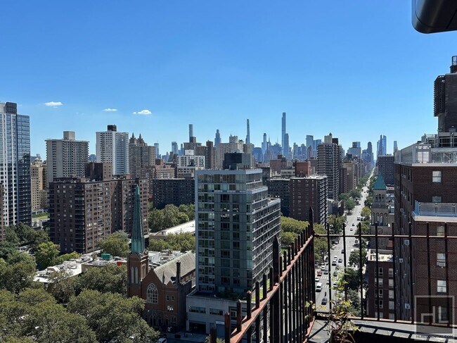 Foto del edificio - AMSTERDAM AVENUE