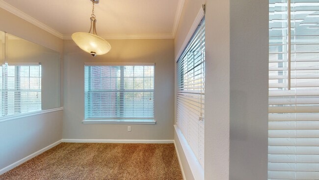 Interior Photo - Colonnade