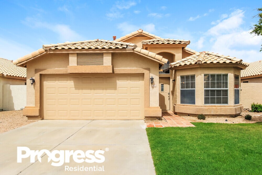 Primary Photo - 7932 W Taro Ln