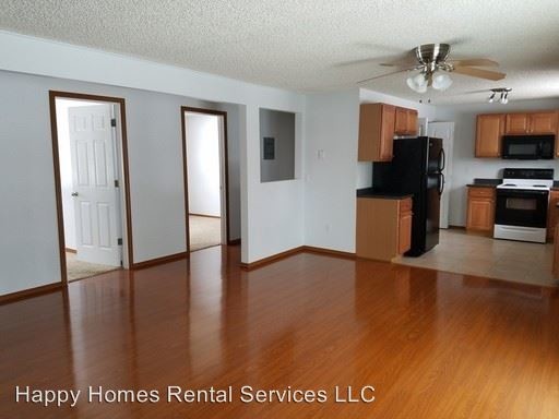 Primary Photo - 3985 W Laurel Ave