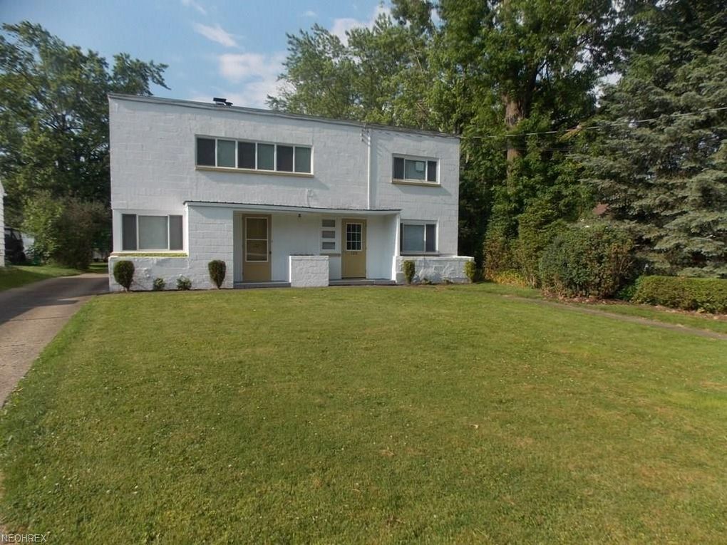 Foto principal - 122 36th St NE