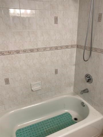 Foto del edificio - 214 Clerk St