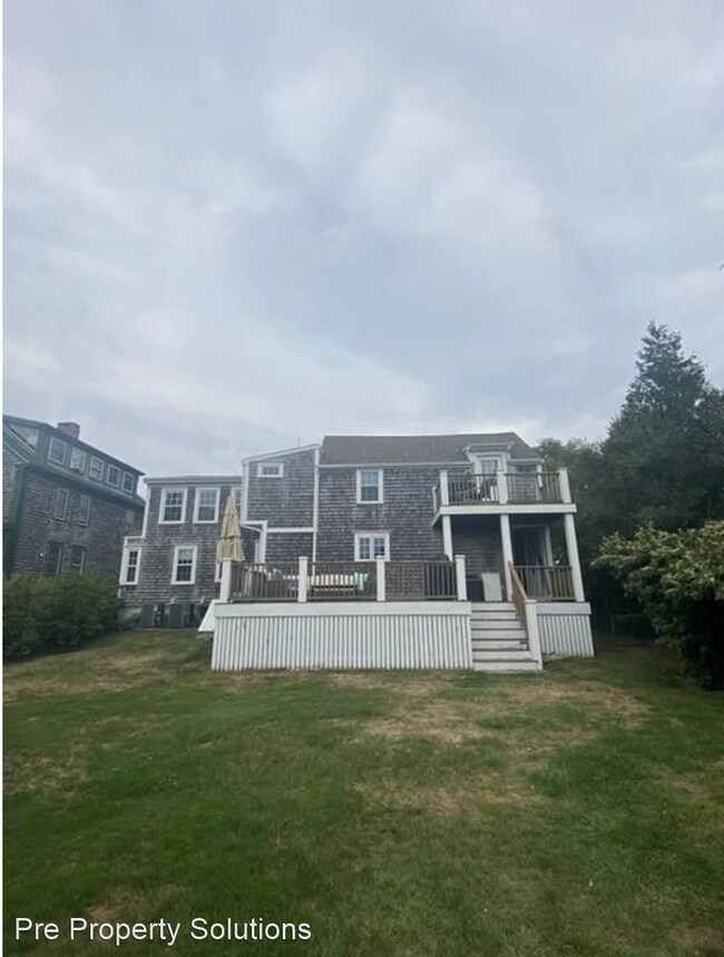 Foto del edificio - 5 br, 2 bath House - 19 Main Street