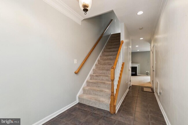 Building Photo - 24750 Clock Tower Square