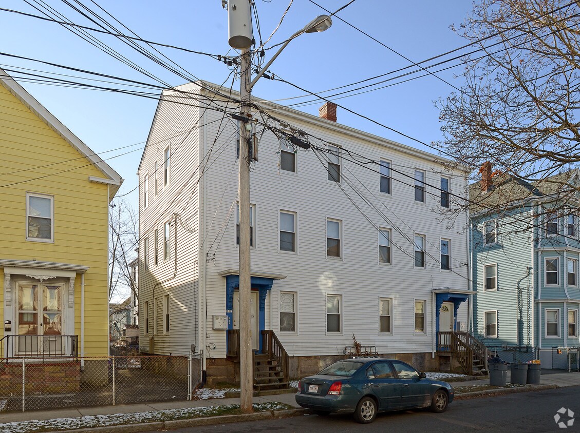 Foto del edificio - 132-134 Division St