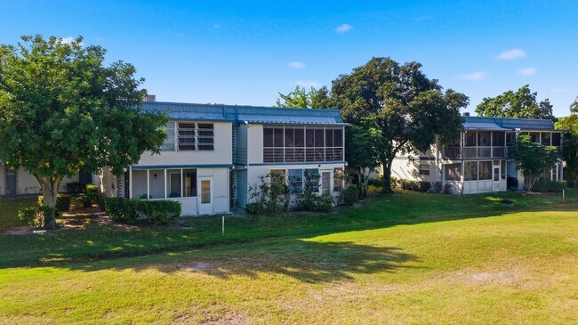 Foto del edificio - 374 Tuscany Ln